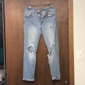 “Tomgirl” American Eagle jeans